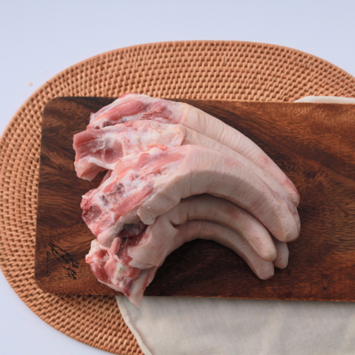 PG24. đuôi lợn 1kg