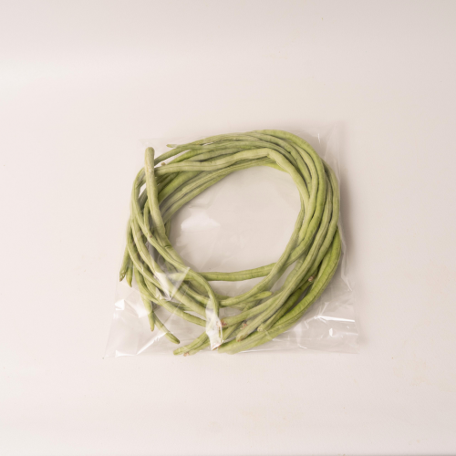 V23. đậu que dài 300g