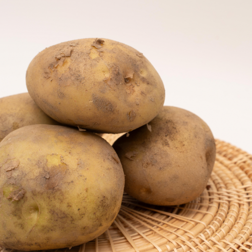 V28. khoai tây 900g